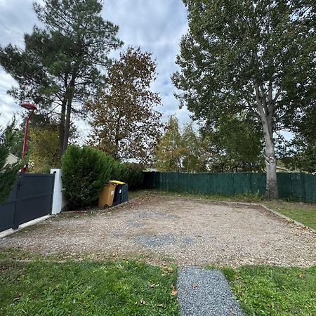 Gite Du Chapelier Gauriaguet Exteriér fotografie